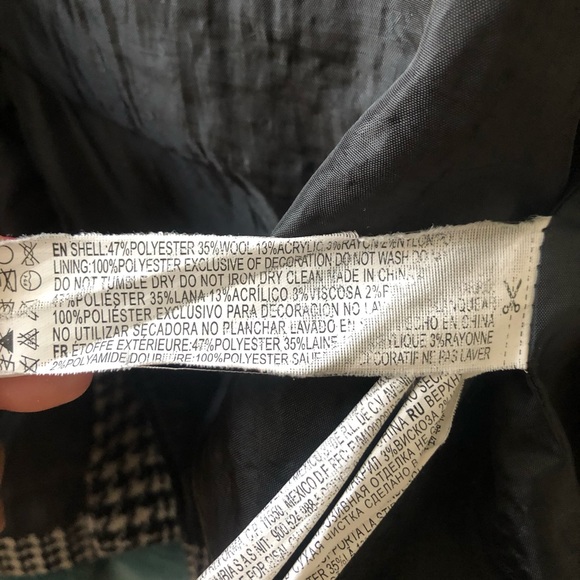 Classic Black and White Plaid Coat - Picture 8 of 11